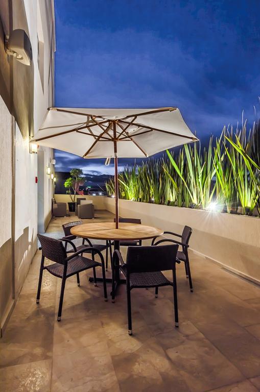 Hotel Zenith Tehuacán Exterior foto